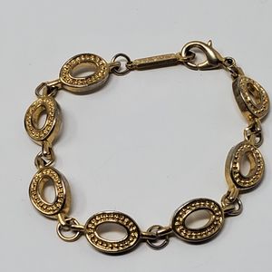 Vintage Napier gold tone bracelet lobster claw bracelet with oval details